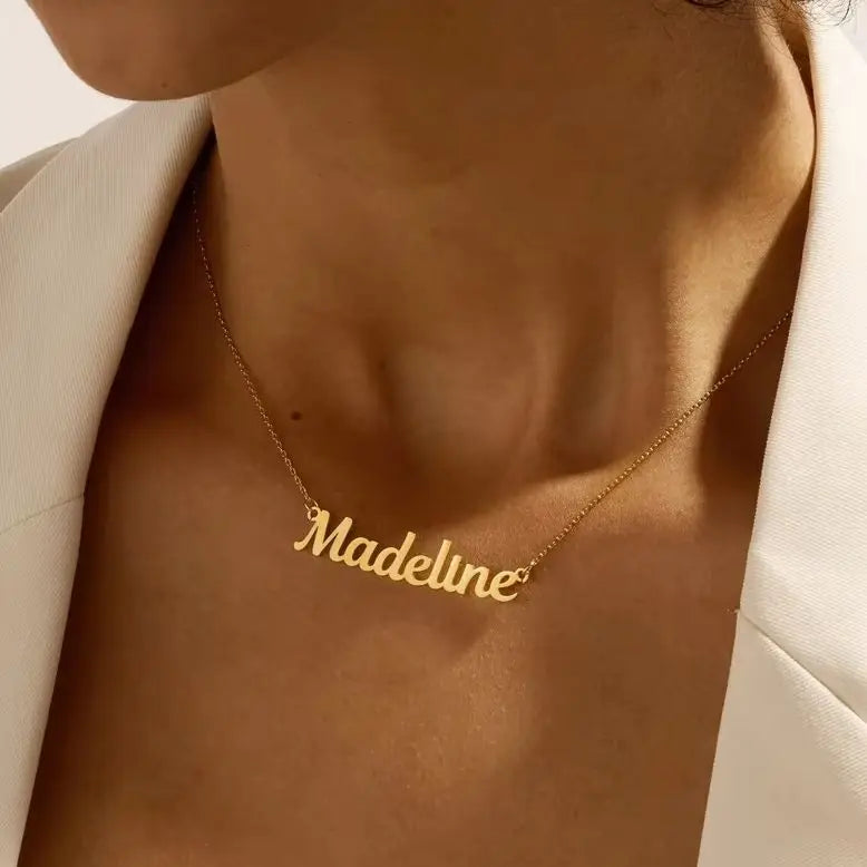 Personaliserat Namnhalsband