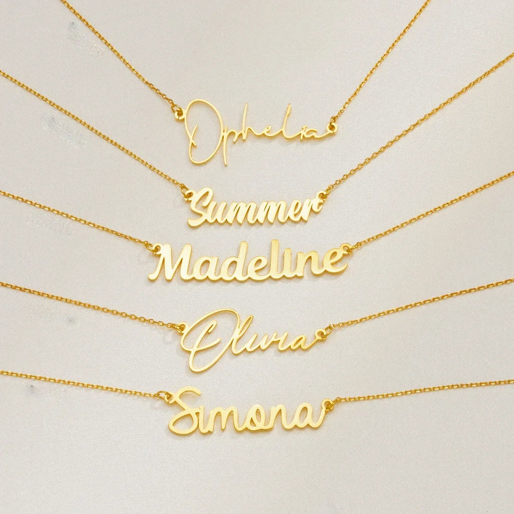 Personaliserat Namnhalsband